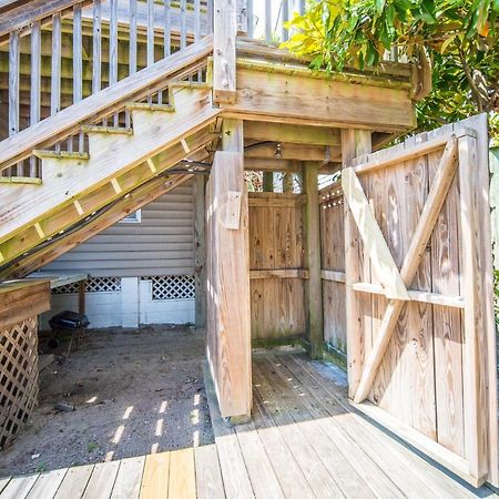 Salty Shack Unit C - Salty Shack - Dog Friendly Home - Across From The Beach - Central Location! Folly Beach Εξωτερικό φωτογραφία