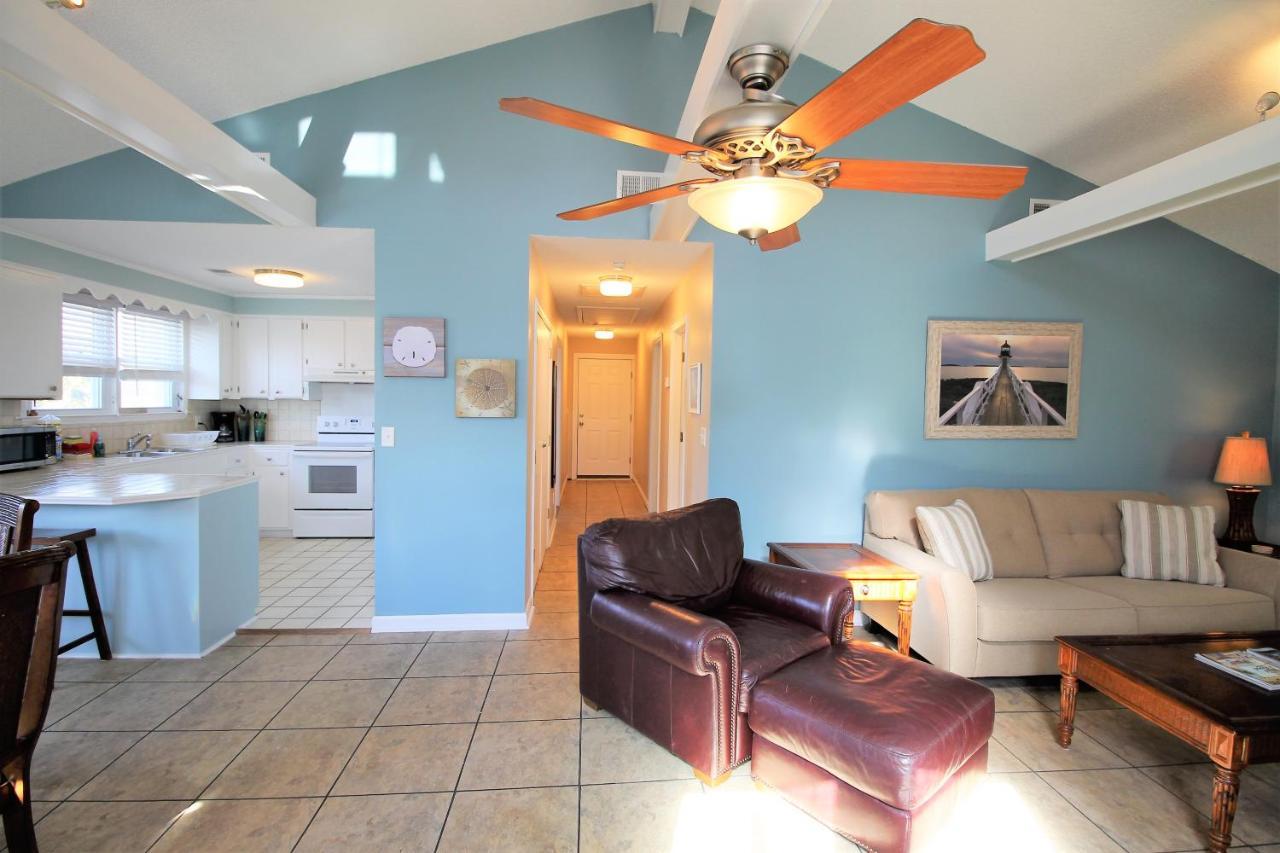 Salty Shack Unit C - Salty Shack - Dog Friendly Home - Across From The Beach - Central Location! Folly Beach Εξωτερικό φωτογραφία