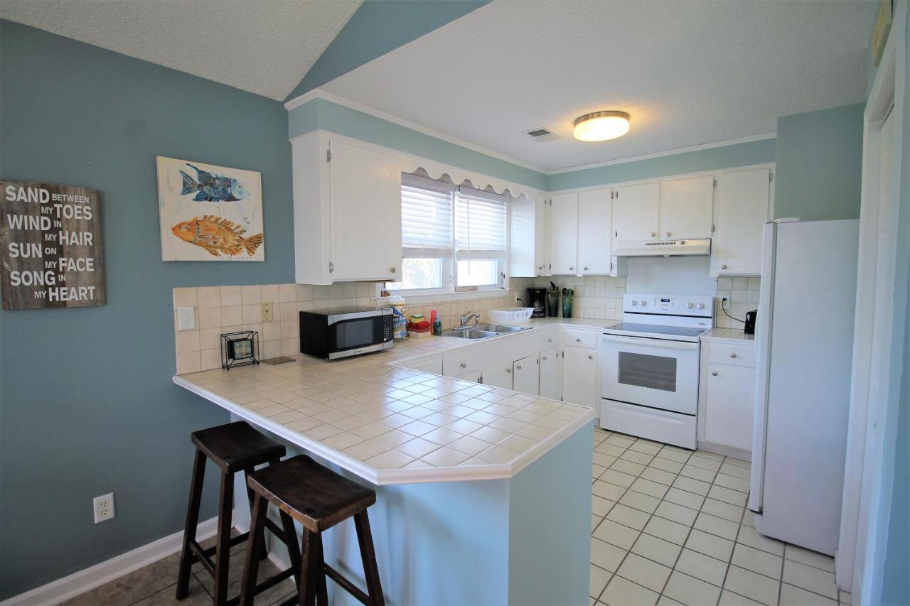 Salty Shack Unit C - Salty Shack - Dog Friendly Home - Across From The Beach - Central Location! Folly Beach Εξωτερικό φωτογραφία
